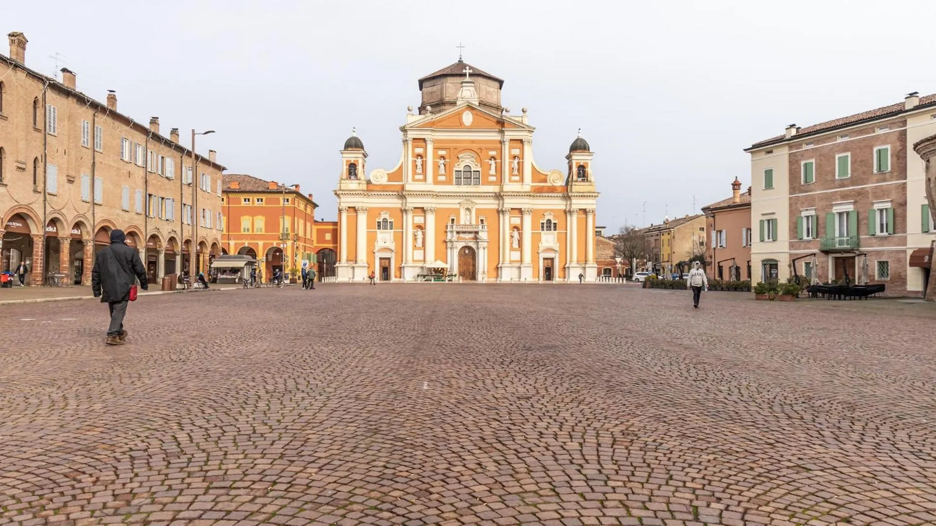 Piazza Martiri-In Pieno Centro Sotto Al Castello Apartment Carpi